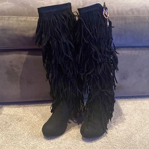 Women’s Black Fringed Tassel Faux Suede HighHeel KneeHigh Boot Size 41 (10.5 US) - Picture 9 of 14